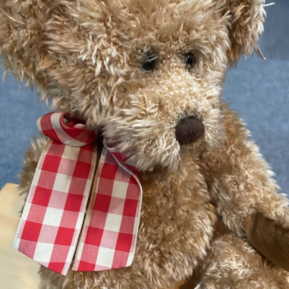 Handmade Teddy Bear Russ Berrie and Company, Inc - Picture 3 of 8